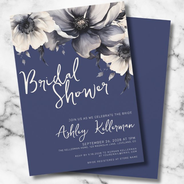 Invitation Fête de mariage floral bleu marine (Typography Elegant Floral Navy Blue Bridal Shower Invitation)
