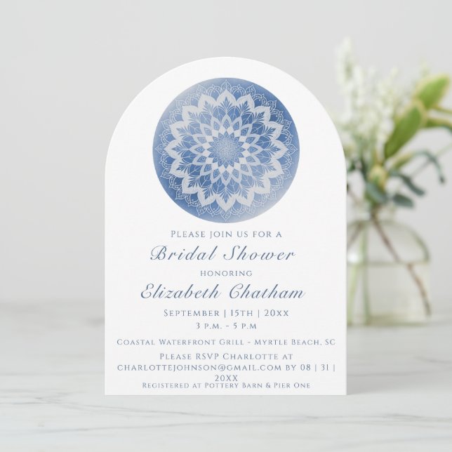 Invitation Fête de mariage mandala à dentelle bleue (Debout devant)