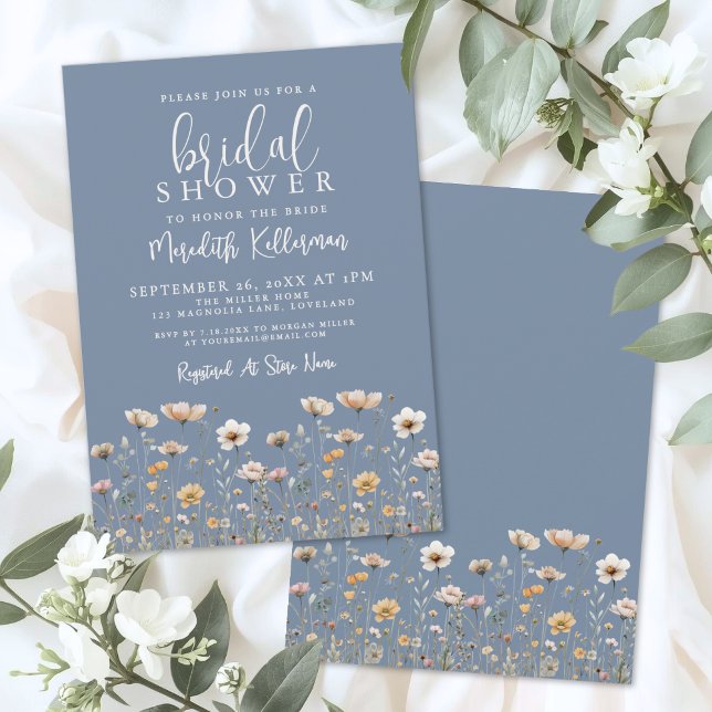 Invitation Fête de mariage poussiéreuse bleu clair à fleurs s (Wildflower Dusty Blue Bridal Shower Invitation)