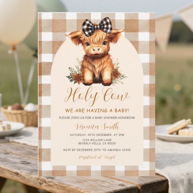 Invitation Fête de naissance de Highland Cow avec floral ging (Créateur téléchargé)