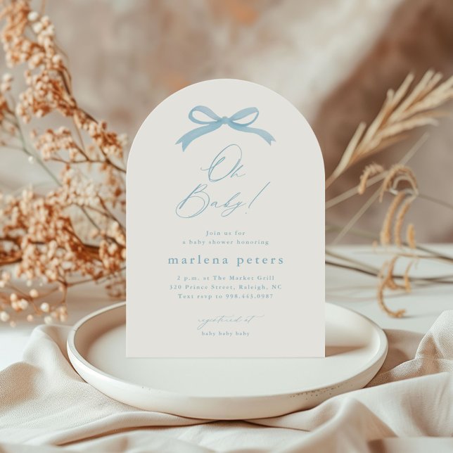 Invitation Fête de naissance garçon Simple Arc Bleu (Simple hand painted blue bow script boys baby shower invitation.)
