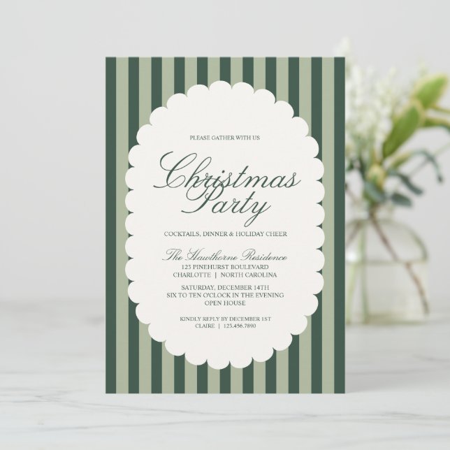Invitation Fête de Noël élégante à rayures vertes (Debout devant)