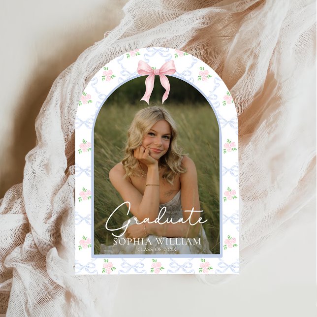 Invitation Fête de remise de diplôme florale avec nœud rose (Créateur téléchargé)