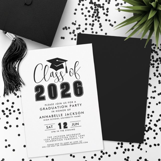 Invitation Fête de Remise de Diplômes Simple Noir et Blanc (Simple Black White Graduation Party Invitation)
