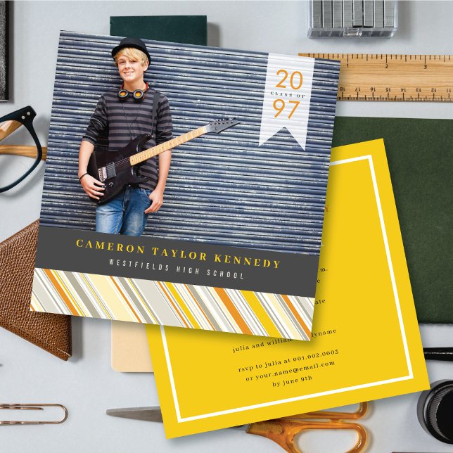 Invitation Fête de remise des diplômes avec photo de rayures  (Créateur téléchargé)
