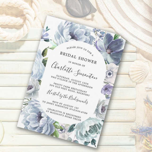 Invitation Fête des mariées botanique moderne bleu Dusty (Dusty Blue Floral Bridal Shower Invitation. Summer Style at its Chic Best!)