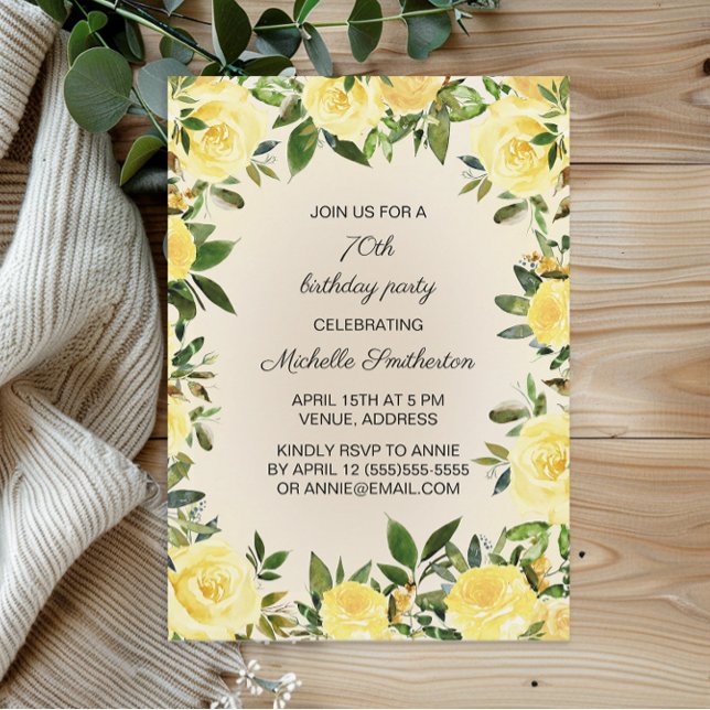 Invitation Fête du 70e anniversaire de la femme de la florale (Yellow floral and greenery 70th birthday party invitation)