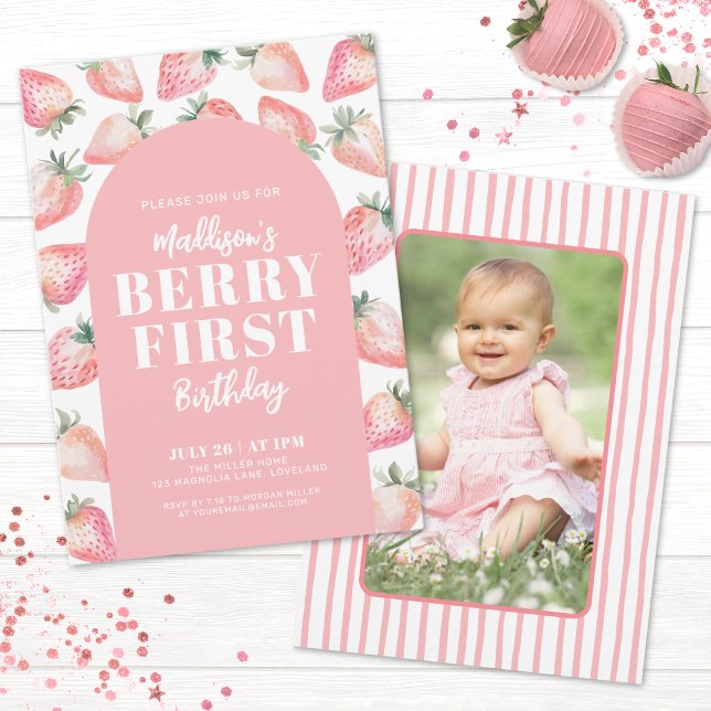 Invitation Fête du premier anniversaire Strawberry Berry Prem (Strawberry Berry First Photo 1st Birthday Party Invitation)