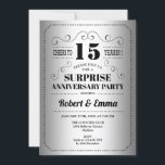 Invitation Fête surprise du 15e anniversaire - Noir argenté<br><div class="desc">Invitation à une fête surprise pour le 15e anniversaire de mariage
Design simple de style rétro avec faux papier doré et noir. Parfait pour une célébration élégante ! Peut être personnalisé pour n'importe quelle année.
Veuillez m'envoyer un message si vous avez besoin d'une personnalisation supplémentaire.</div>