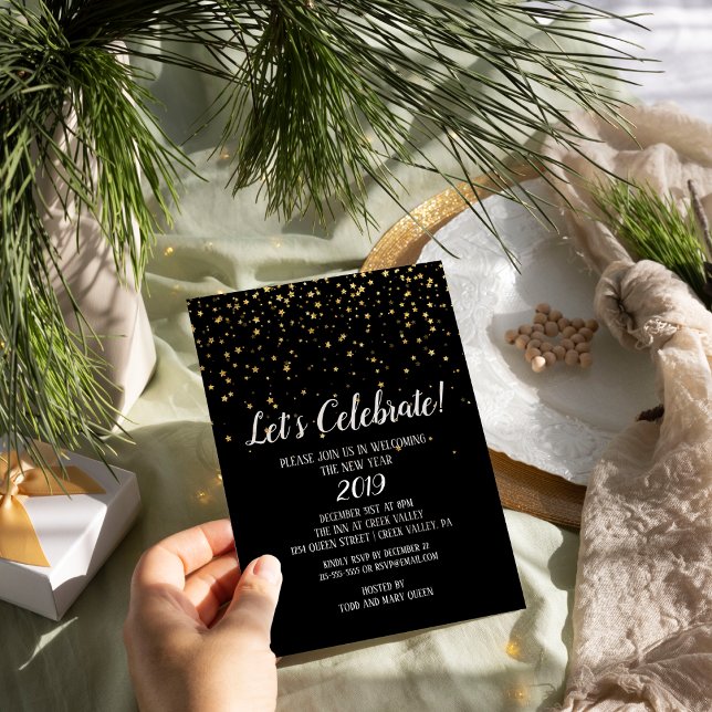 Invitation Fêtons les Confettis Dorés sur Fond Noir du Nouvel (Créateur téléchargé)