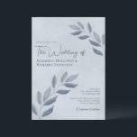 Invitation Feuille moderne élégant Dusty Blue Mariage<br><div class="desc">Ces invitations de mariage bleu poussiéreux présentent un design rustique mais moderne avec des ressorts de feuilles d'aquarelle peints à la main qui entrent des deux côtés de la carte. La typographie est unique et élégante avec des textes justifiés à la fois à gauche et à droite. Simples et élégants,...</div>