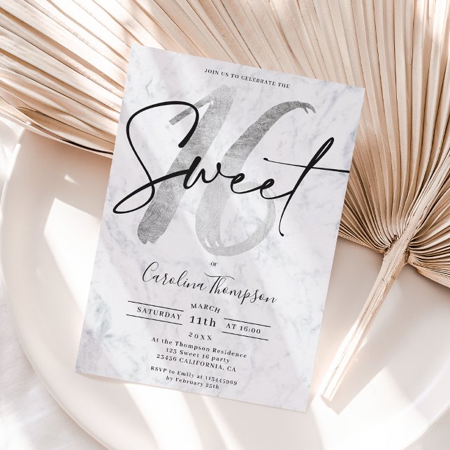 Invitation Fille argent bordure en marbre photo Sweet 16 (Créateur téléchargé)