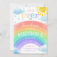 Fille au-dessus de l'arc-en-ciel coloré Anniversai