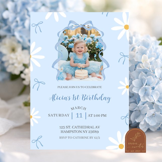 Invitation Fille Coquette Blue Daisy 1er Anniversaire avec ph (Créateur téléchargé)
