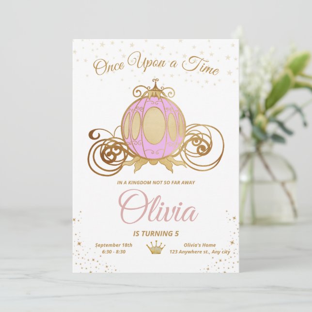 Invitation Fille de la princesse anniversaire royale rose (Debout devant)