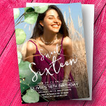 Invitation Fille élégante douce 16e anniversaire seizième pho<br><div class="desc">Vous cherchez l'invitation parfaite pour votre fête Sweet 16? Ne cherchez pas plus loin que notre Green Modern Rustic Greenery Sweet 16 Party Photo Invitation. Avec un design moderne et élégant, avec verdure et feuillage, cette invitation fera certainement une déclaration. Le design minimaliste et les tons vert et blanc le...</div>