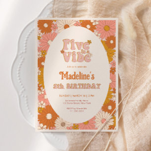Invitation Five est une Vibe Retro Daisy Girl 5e anniversaire
