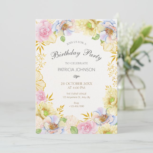Invitation Fleur florale couleur douce anniversaire (Debout devant)