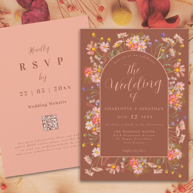 Invitation Fleur sauvage Arch Terracotta Peach Mariage de aut (Wildflower arch terracotta burnt orange peach elegant fall wedding invitation with website qr code)