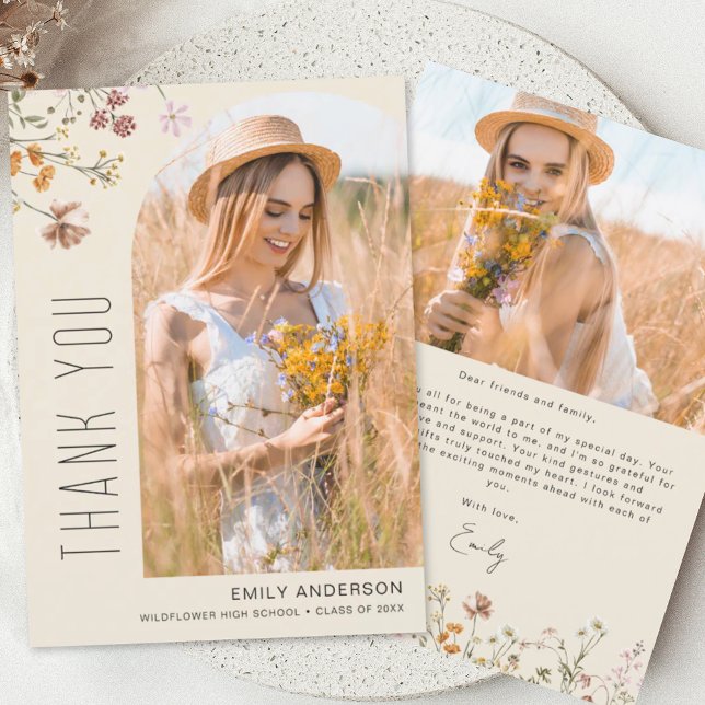 Invitation Fleur sauvage Bloom Graduation Photo Merci (Créateur téléchargé)