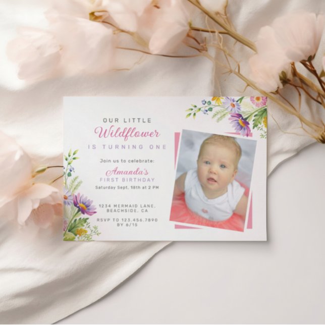 Invitation Fleur sauvage moderne Script Photo 1er anniversair (Créateur téléchargé)