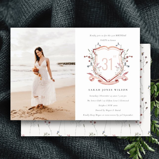Invitation Fleur sauvage rose Monogram Crest Photo Anniversai (Créateur téléchargé)