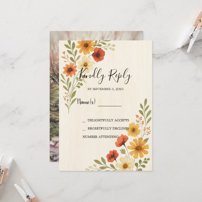 Invitation Fleurs d'aquarelle rustique photo mariage RSVP (Devant/Arrière en situation)