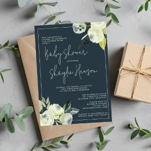 Invitation Fleurs florales enchantées de minuit bleu classiqu
