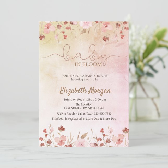 Invitation Fleurs roses de prairie à l'aquarelle Bébé en fleu (Debout devant)