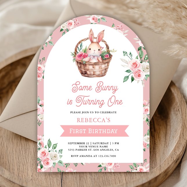 Invitation Fleurs roses, un petit lapin fête son premier anni (Créateur téléchargé)