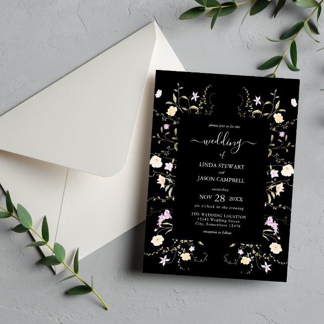 Invitation Fleurs Sauvages Élégantes Noir & Blanc Mariage Flo (Black white wildflower wedding invitation brings timeless elegance to your special day)