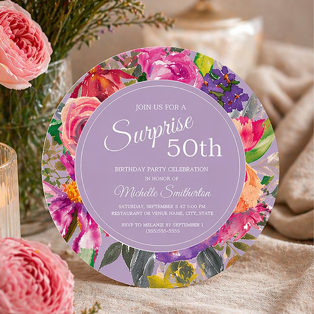 Invitation Fleurs sauvages Violet Rose 50e Anniversaire (Round 50th birthday party invitation with purple and pink watercolor wildflowers)