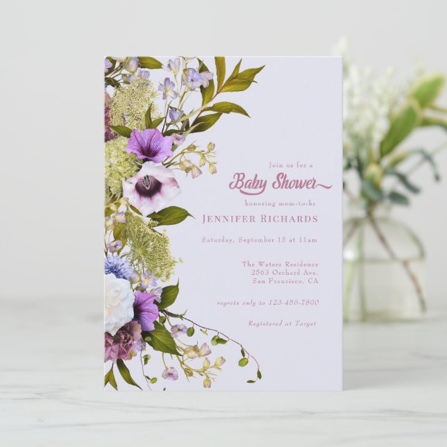 Invitation Fleurs violettes roses | Bébé en fleurs douche (Debout devant)