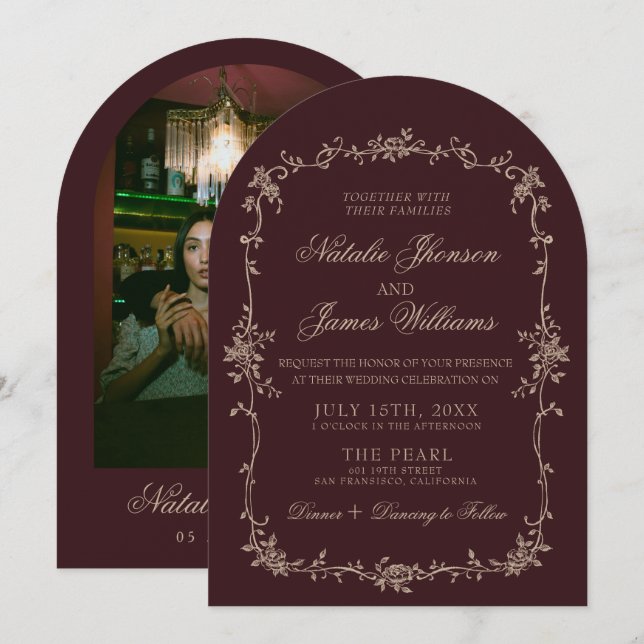 Invitation Floral Beige Burgundy Old Money Arched Wedding (Devant / Derrière)