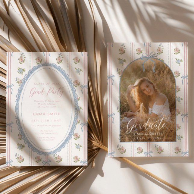 Invitation Floral Graduation Photo Announcement Card Blue Bow (Créateur téléchargé)