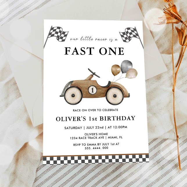Invitation Fonceur Brun Voiture de Course Garçons 1er Anniver (Créateur téléchargé)