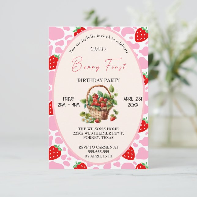 Invitation Fraise 1er anniversaire Berry Première fête d'anni (Debout devant)
