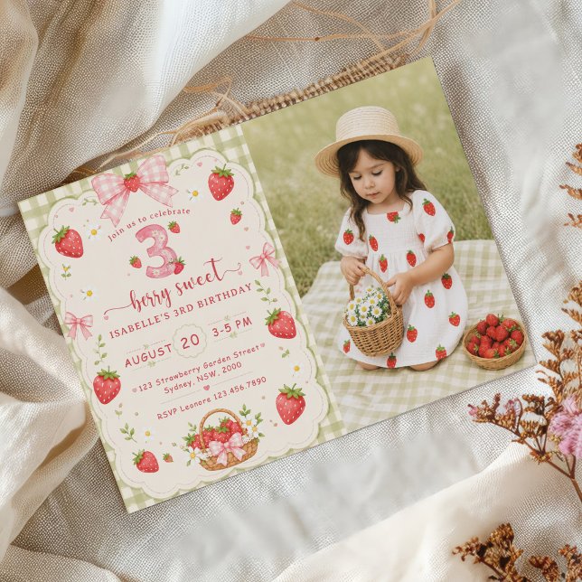Invitation Fraise Anniversaire Sucré 3ème (Créateur téléchargé)