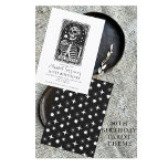Invitation Funny 30e anniversaire Gothique Tarot Noir<br><div class="desc">Une invitation de 30ème anniversaire dans le style d'une carte tarot,  avec squelette et cupcake d'anniversaire et bougie. Une drôle d'occulte gothique.</div>
