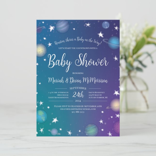 Invitation Galaxie du Baby shower spatial (Debout devant)