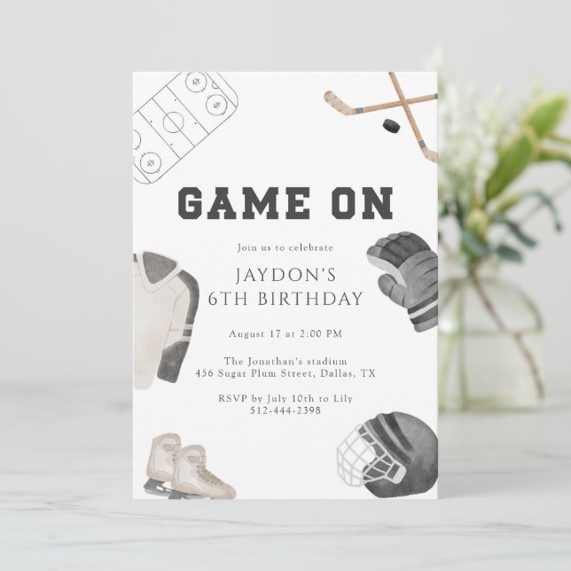 Invitation Game On Hockey Birthday Party Neutral Sports Kids  (Debout devant)