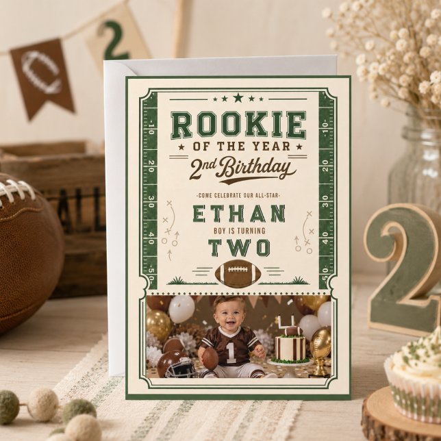 Invitation Garçon de 2 ans pour son deuxième anniversaire - F (Vintage Football Rookie 2nd Birthday baby boy Invitation
)