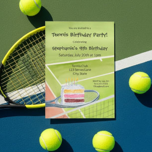 Invitation Gâteau d'anniversaire drôle de tennis servi sur un