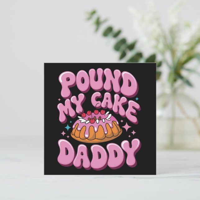 Invitation Gâteau Inapproprié Papa Frappe Moi Embarrassant  (Debout devant)