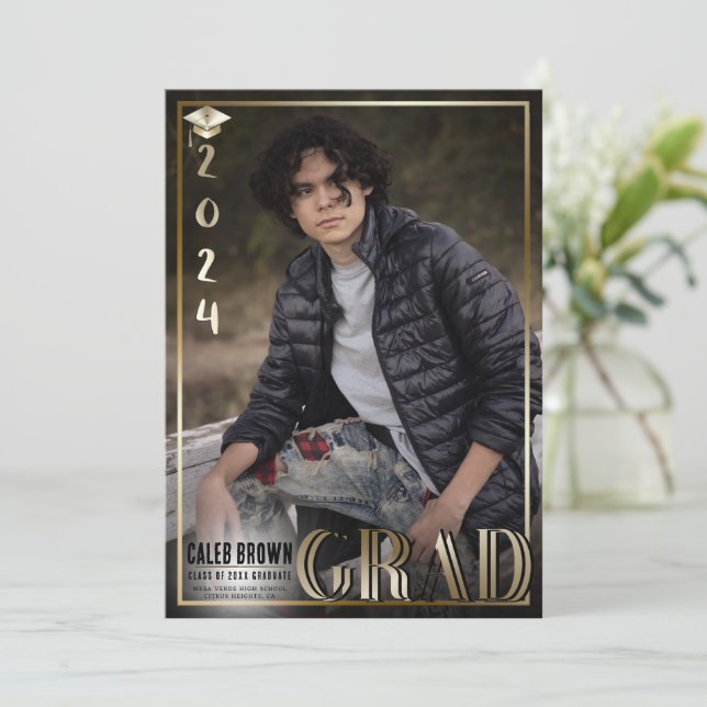 Invitation Gold Border 2024 Duo Grad Graduation Photo (Debout devant)