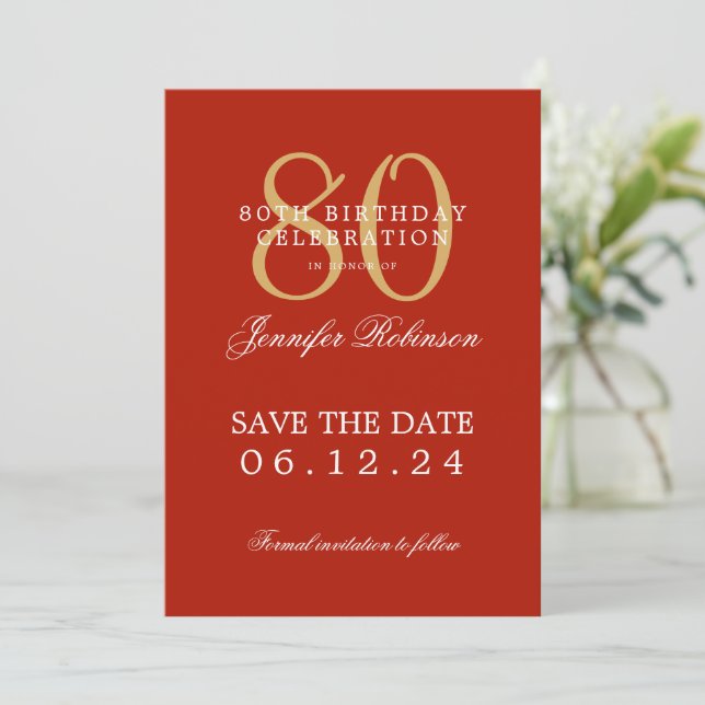 Invitation Gold Red 80th Birthday Enregistrer la date (Debout devant)