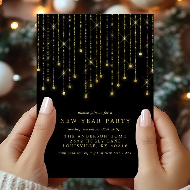 Invitation Gold String Lights Chic Black New Years Eve Party (Créateur téléchargé)