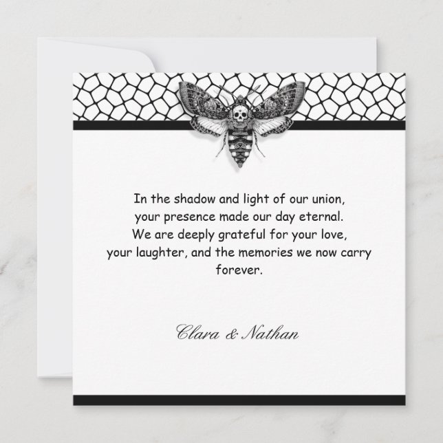 Invitation Gothique Moth Mariage crâne | Noir & Blanc (Devant)