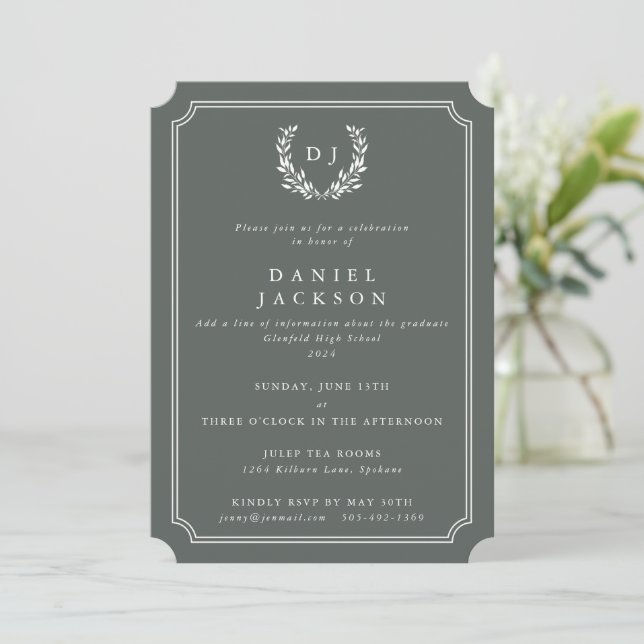Invitation Graduation de la couronne de laurier de monogramme (Debout devant)