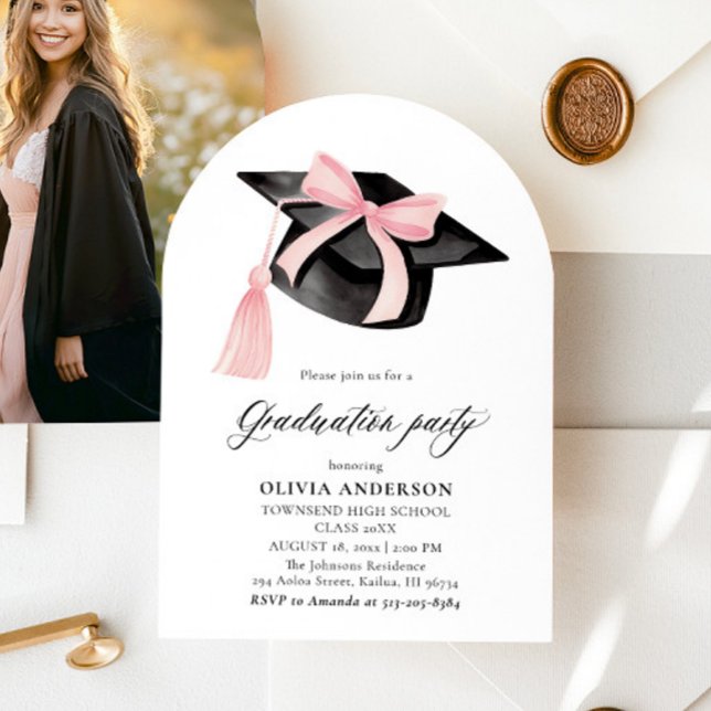 Invitation Graduation moderne Pink Bow Graduation Cap Arched (Créateur téléchargé)